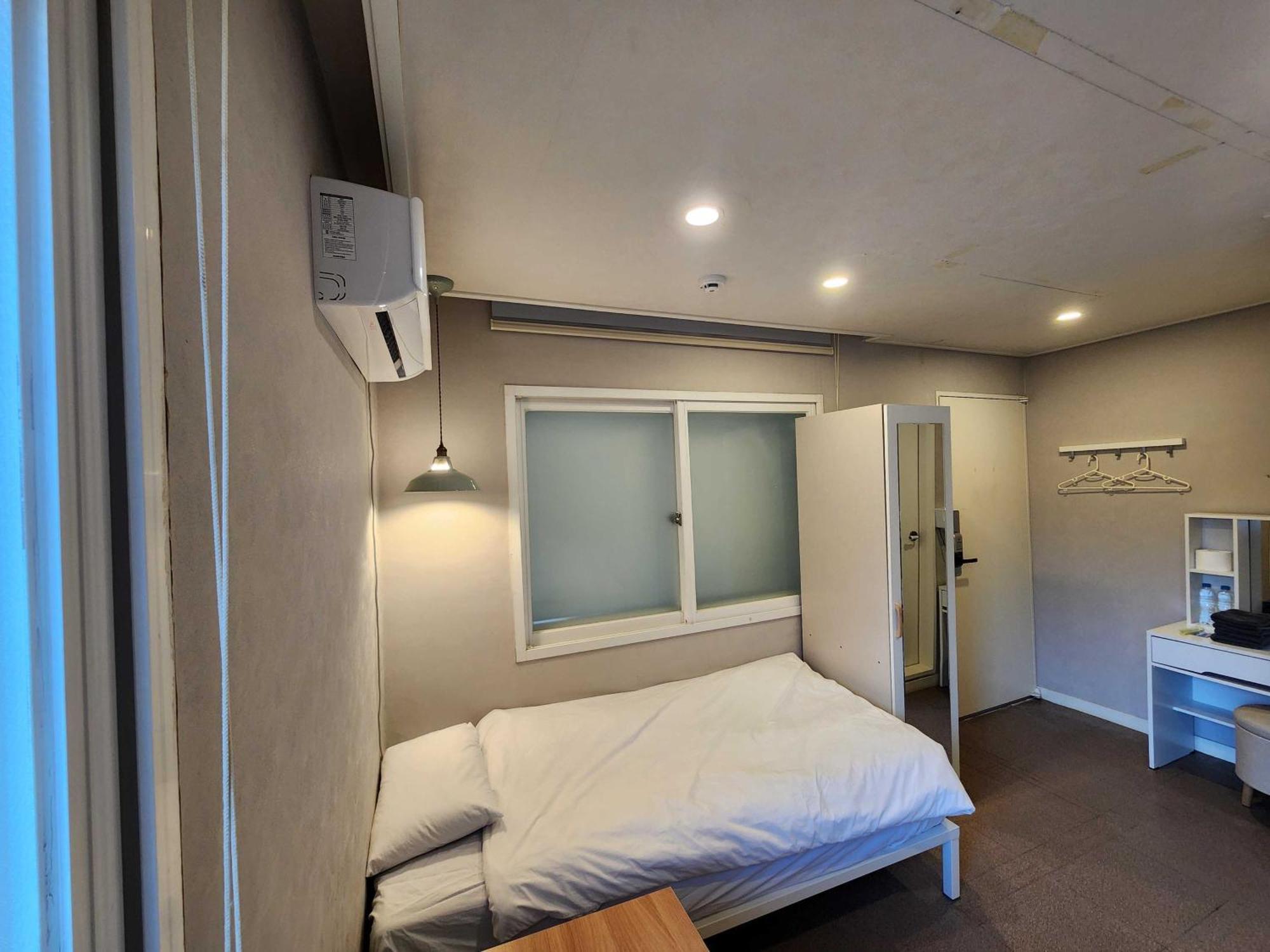 Moststay Hongdae *